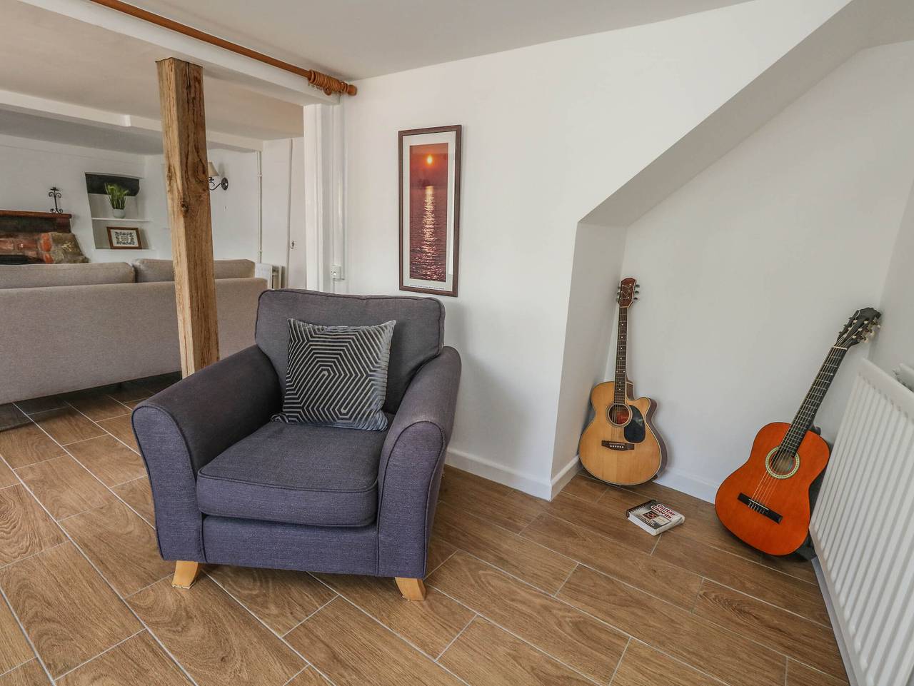 Greenwich Cottage in Burton Bradstock, Dorset