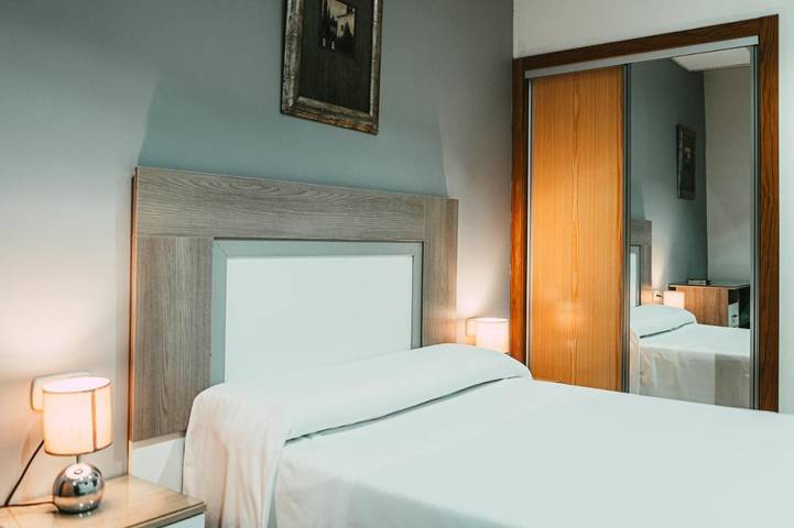 Maison d’hôte pour 2 personnes, avec bassin pour enfant ainsi que jardin et piscine à Alicante - 2