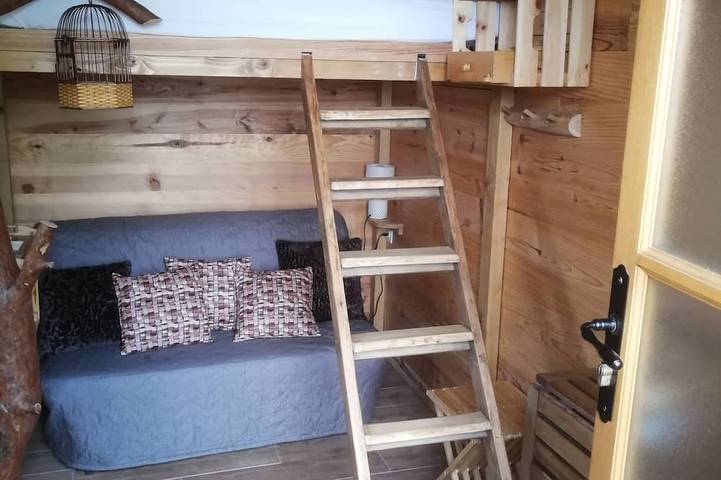 Gîte pour 4 personnes, avec piscine et jacuzzi à Chatuzange-le-Goubet - 3