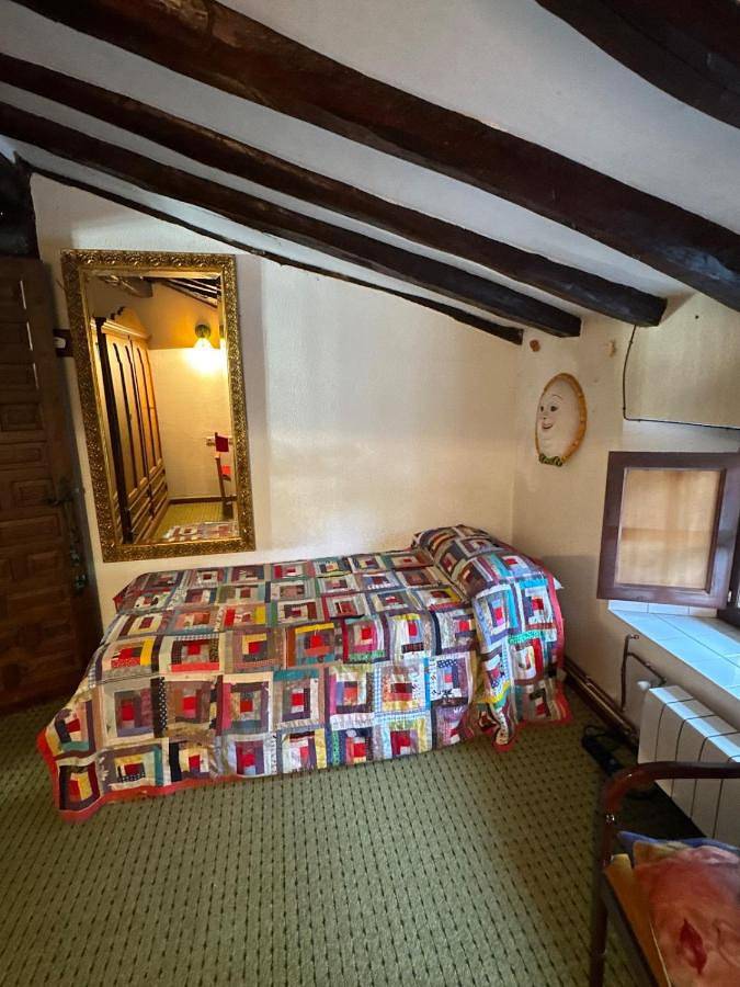 Casa rural para 8 personas, con terraza además de vistas y jardín, Se admiten mascotas en Ruesga - 3