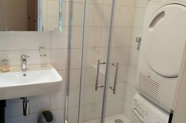 Location de vacances pour 4 personnes, avec piscine et jardin à Châtel-Saint-Denis - 3