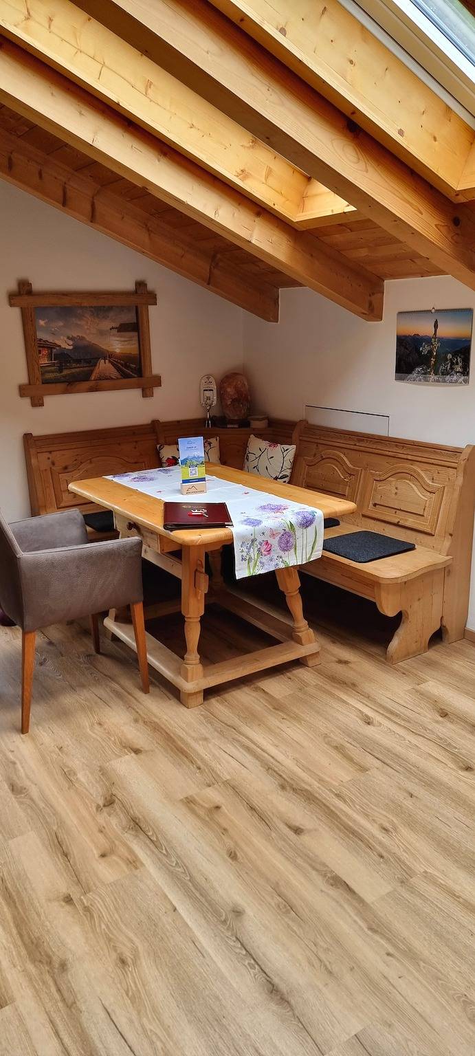 Ganze Ferienwohnung, Fewo Am Datzmann - Fewo für 1-2 Pers., 32m², Wohn- Schlafzimmer, Küche, Bad, Balkon in Bischofswiesen, Berchtesgadener Alpen