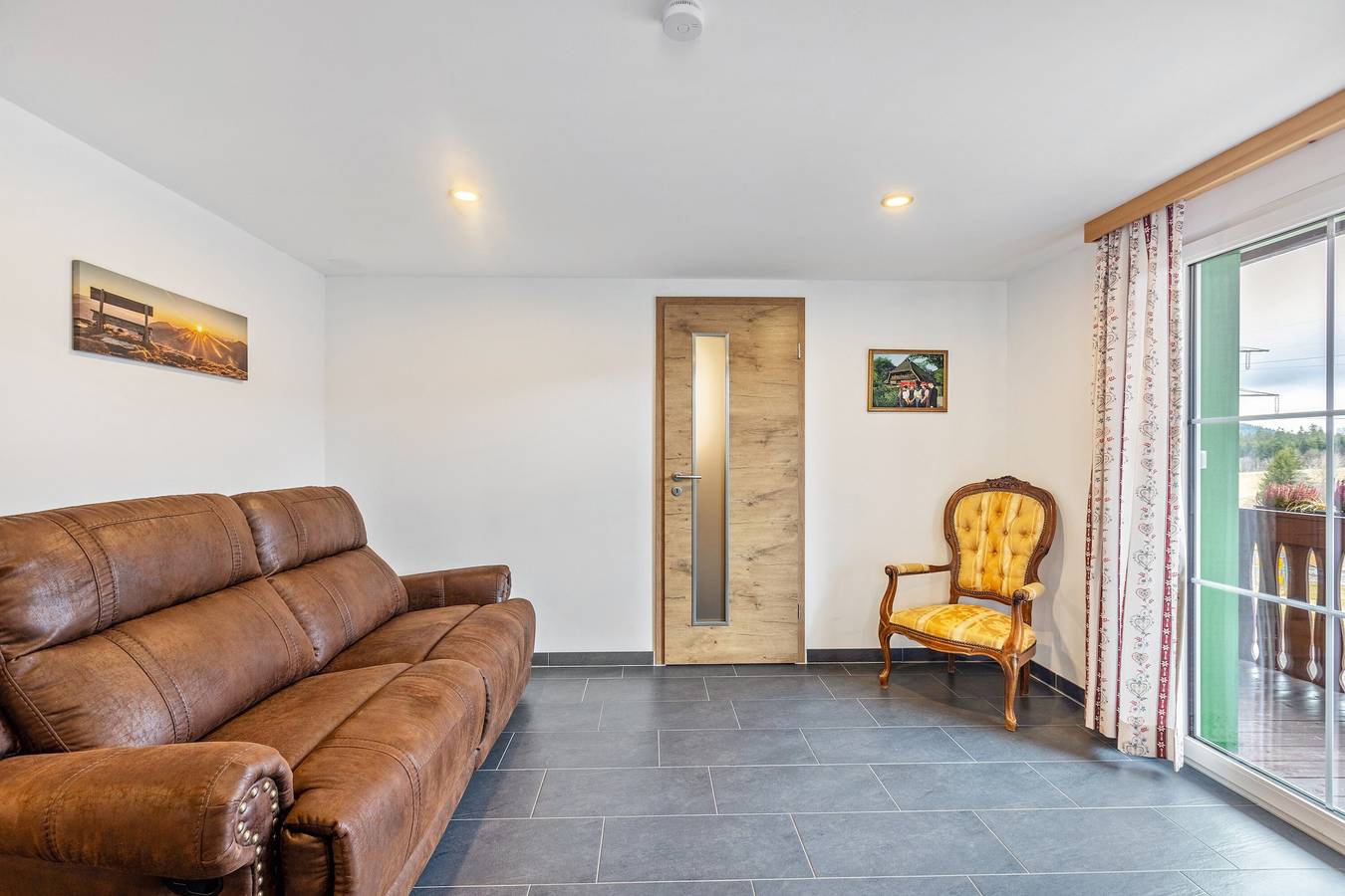 Speckhuisli - Zimmer Mettmablick Comfort mit Balkon, inklusive Frühstück, Sauna, Bergblick in Grafenhausen, Südschwarzwald