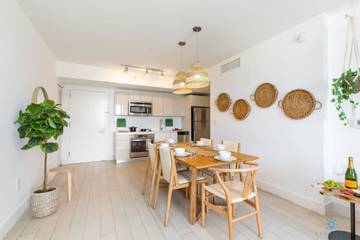 Vacation Apartment for 4 Guests in Hallandale Beach, Florida, Picture 3