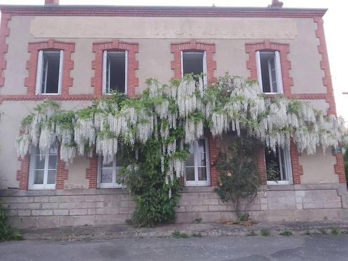 Gîte pour 12 personnes, avec piscine et jardin à Saint-Marien