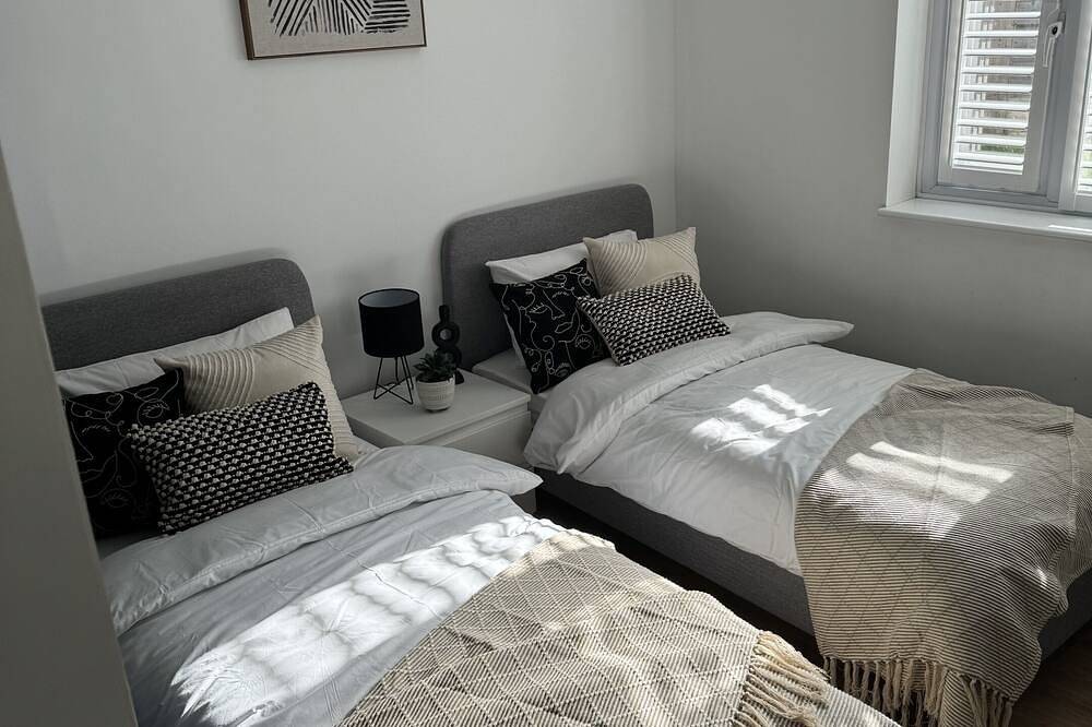 Entire apartment, Orchard Apartment by Stays Accommodation in Chelmsford, Essex