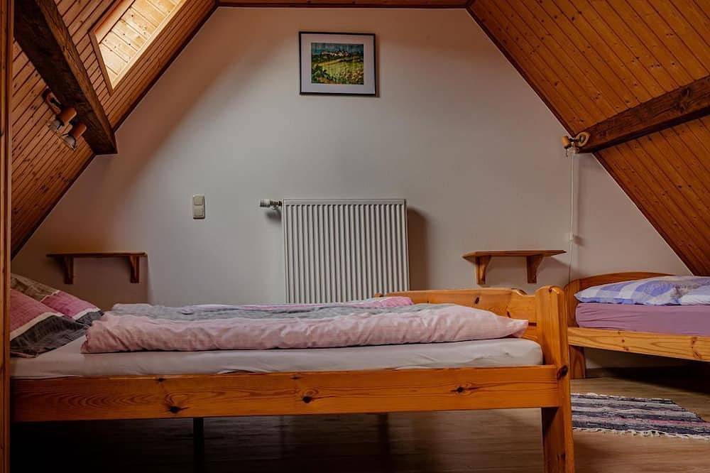 Geheel appartement, Vacation apartment Maria Soens - 5-bed vacation apartment in Kronenburg, Dahlem