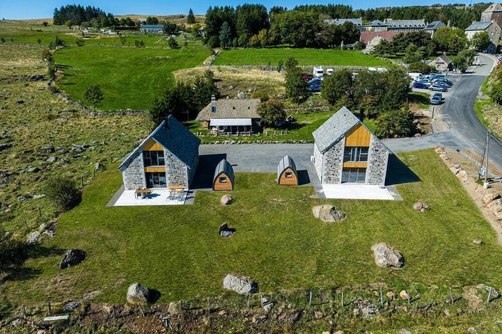 Casa rural para 9 personas, con jardín y terraza - 1