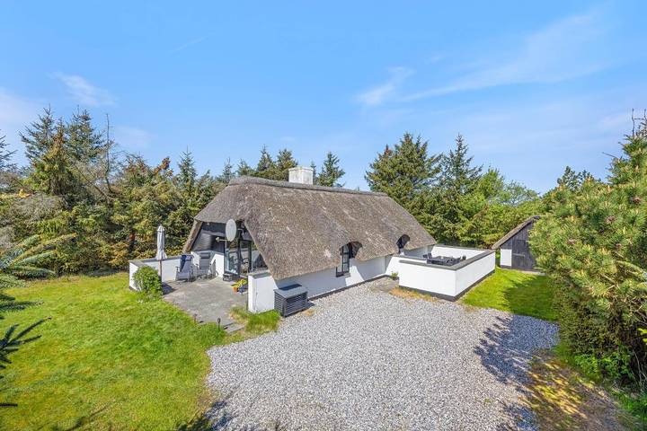 Villa für 5 Personen, mit Balkon/Terrasse - 1