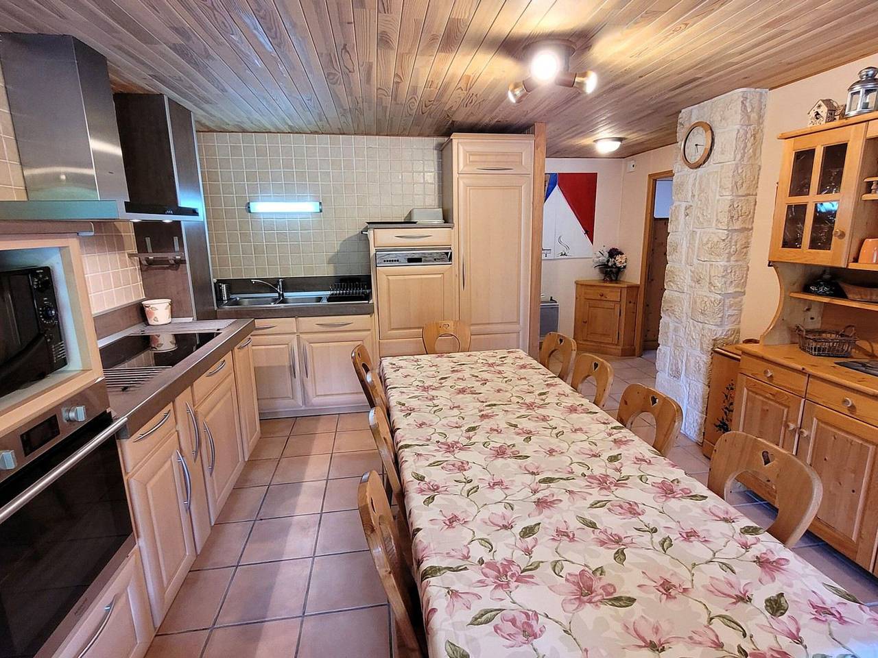Appartement entier, Appartement spacieux 10 pers, skis aux pieds, Les Gets, parking couvert in Les Gets, Les Portes du Soleil