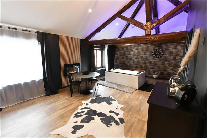 Location de vacances pour 2 personnes, avec Jacuzzi ainsi que Sauna et Vue à Vif (Isère) - 3
