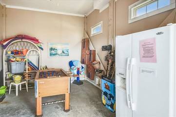 Vacation House for 22 Guests in Cherry Grove Beach, North Myrtle Beach, Picture 4