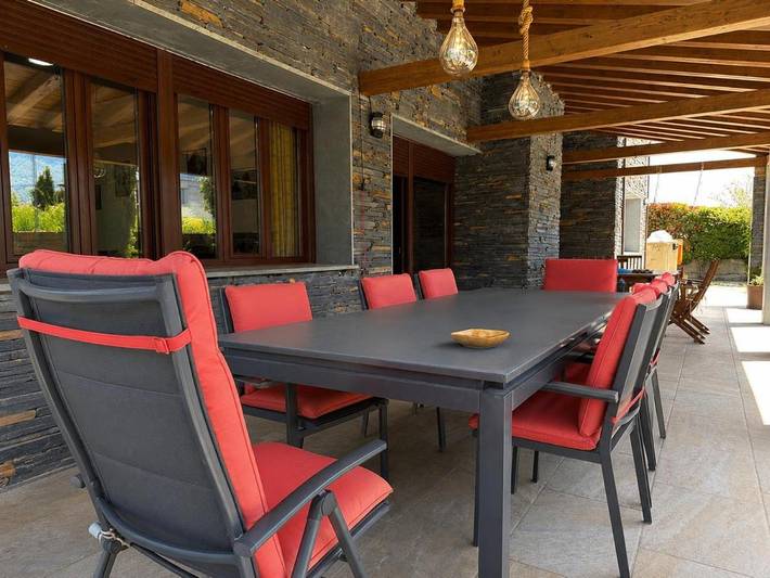 Gîte pour 16 personnes, avec Balcon et Jacuzzi ainsi que Terrasse et Jardin à Piedrahíta - 3