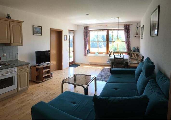 Ferienwohnung für 2 Personen, mit Terrasse und Garten sowie Ausblick und Seeblick in Sulzberg - 3