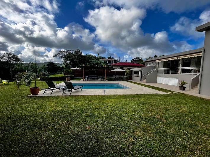 Villa pour 10 personnes, avec jardin ainsi que vue et piscine à Sainte-Anne (Martinique) - 2