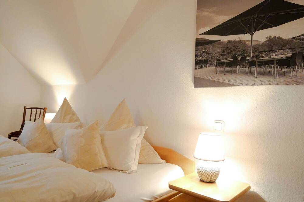 Ganze Wohnung, Apartment Treppchen Weingut Rebenhof in Ürzig, Bernkastel-Kues & Umgebung
