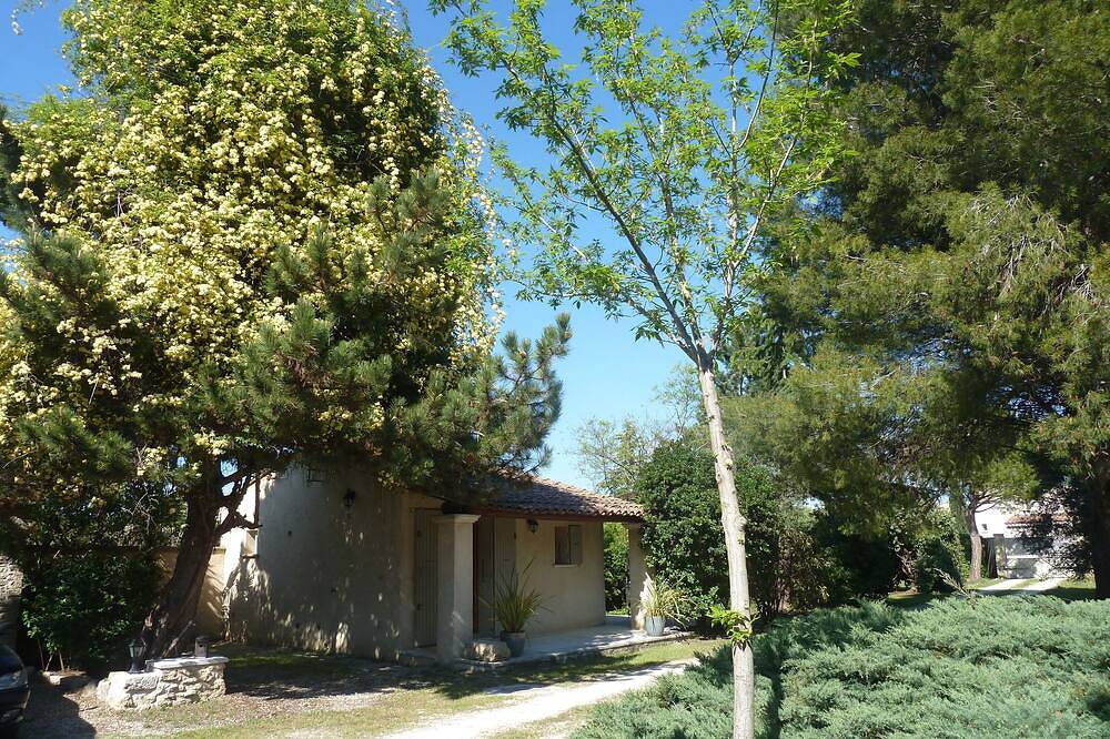 Gite Au Coeur Du Luberon Climatise in Maubec, Parc naturel régional du Luberon