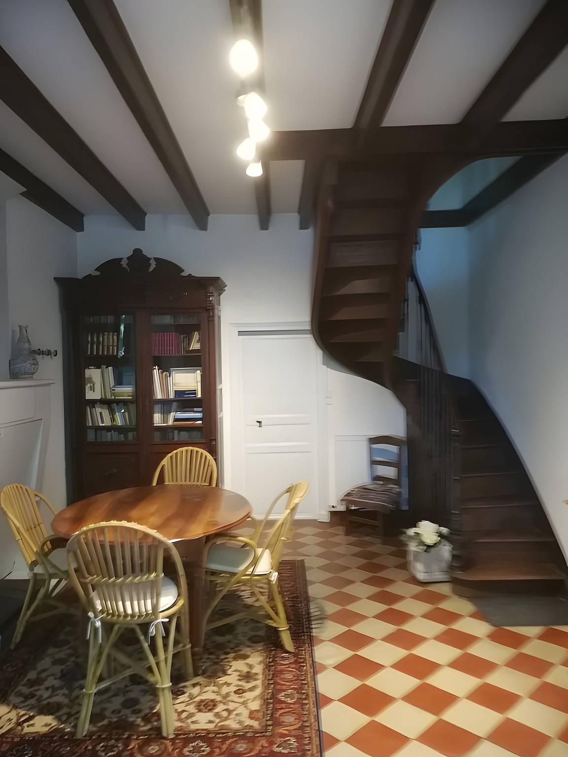 Charmantes Familienhaus von 1880 in der Charente-Maritime, Nähe Atlantikküste in Boutenac-Touvent, Saintes und Umgebung