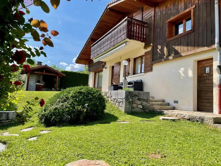 Casa rural para 8 personas, con jardín y vistas - 1