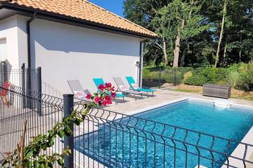 Gîte pour 4 personnes, avec jardin, animaux acceptés à Lanzac