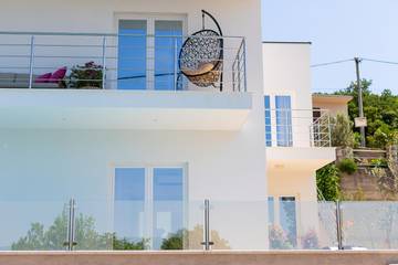 Villa Mit Pool für 4 Personen in Jadranovo, Kroatische Adria, Bild 2