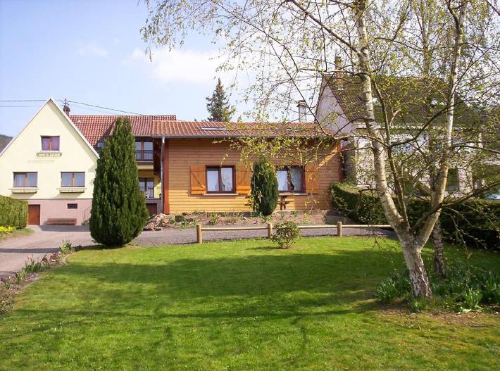 Chalet pour 9 personnes, avec terrasse en Alsace