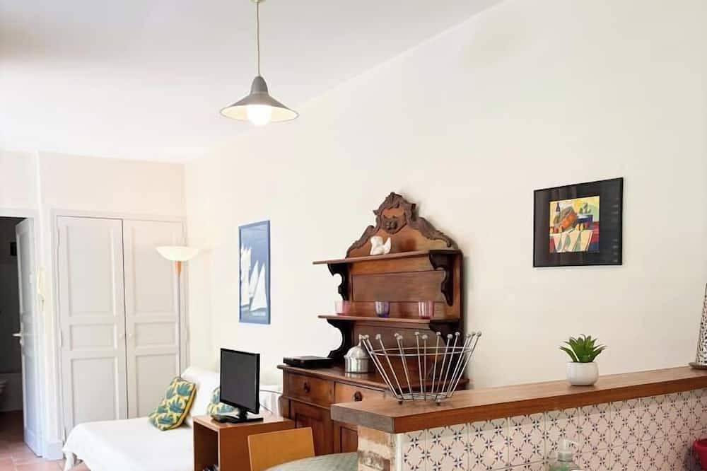 Apartamento entero, Gîtes de France® - The Cahorsin garden in Cahors, Quercy