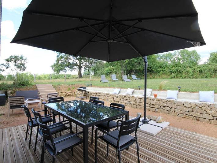Renoviertes Haus mit Pool, Klimaanlage, Garten und Wlan in Aunay-en-Bazois, Naturpark Morvan