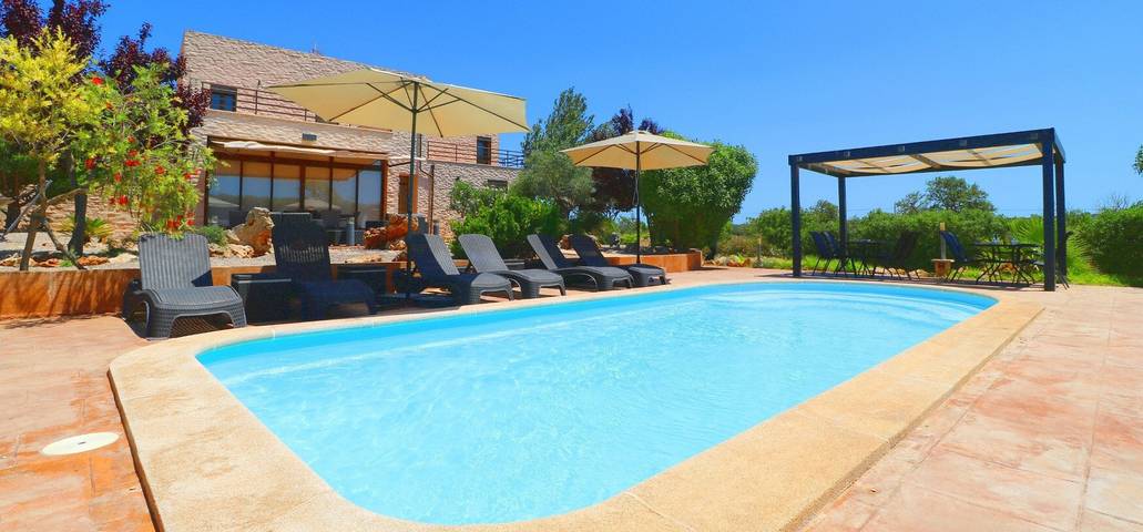 Modernes Ferienhaus "Son Vigili" mit WLAN, Garten, Terrasse und Pool in Campos, Mallorca Süden