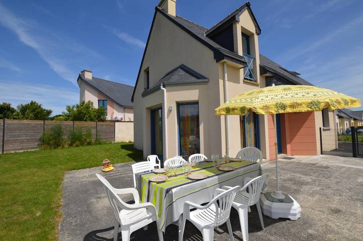 Gîte pour 8 personnes, avec jardin et terrasse à Saint-Lunaire - 3