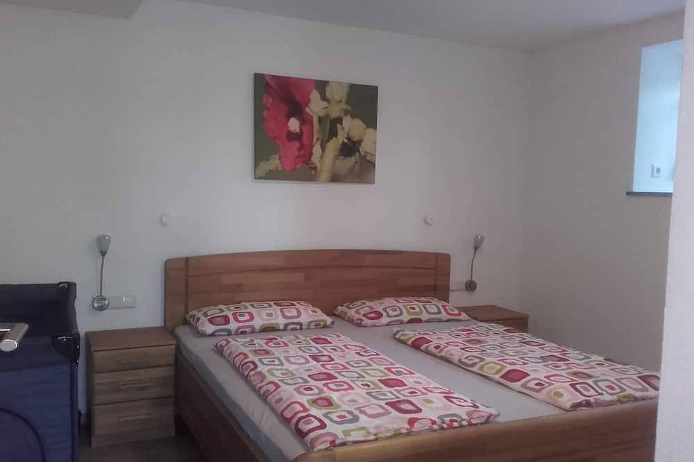 Ganze Wohnung, Ferienhof Metzler 2 Zi. Fewo Brombeere oder Himbeere in Bodnegg, Region Bodensee-Oberschwaben