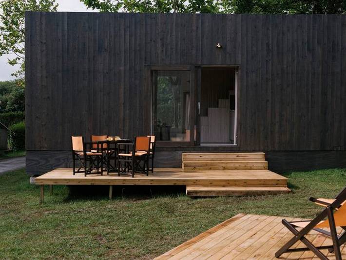 Casa rodante para 4 personas, con terraza y piscina en Asturias