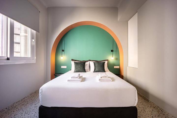 Pension voor 2 personen, with Balkon and Terras as well as Uitzicht in Athene