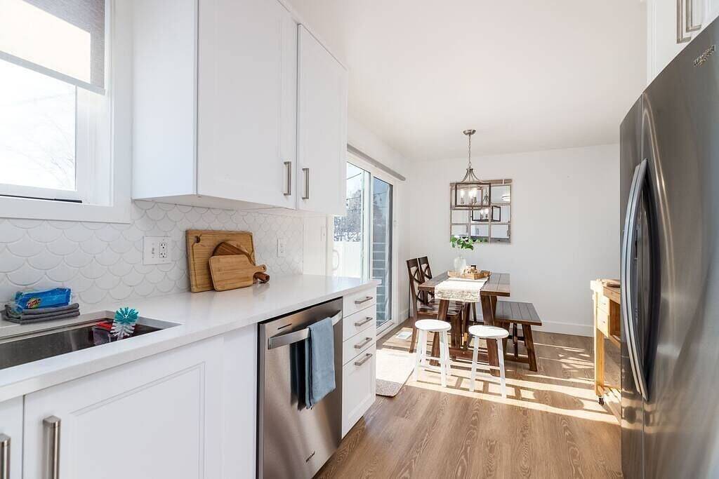 Modern Comfort Retreat Near Ski Resorts in Midvale (UT), Salt Lake County (UT)