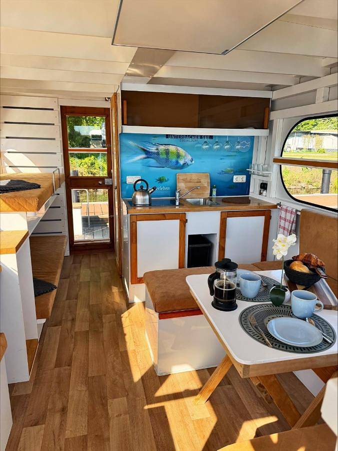 Ferienhaus für 4 Personen, mit Terrasse und Seeblick sowie Ausblick in Düsseldorf und Umgebung - 2