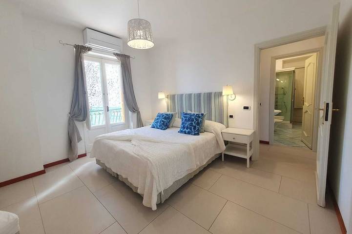 Albicocca by Amalfivacation.It Pagliarulo Complex, Pool, Sea View, Terrace in Marmorata, Ravello
