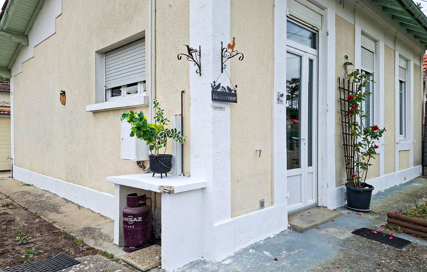 Gemütliche 1-Zimmer-Wohnung in Strandnähe mit Garten und kostenlosen Parkplätzen in Soulac-sur-Mer, Regionaler Naturpark Médoc