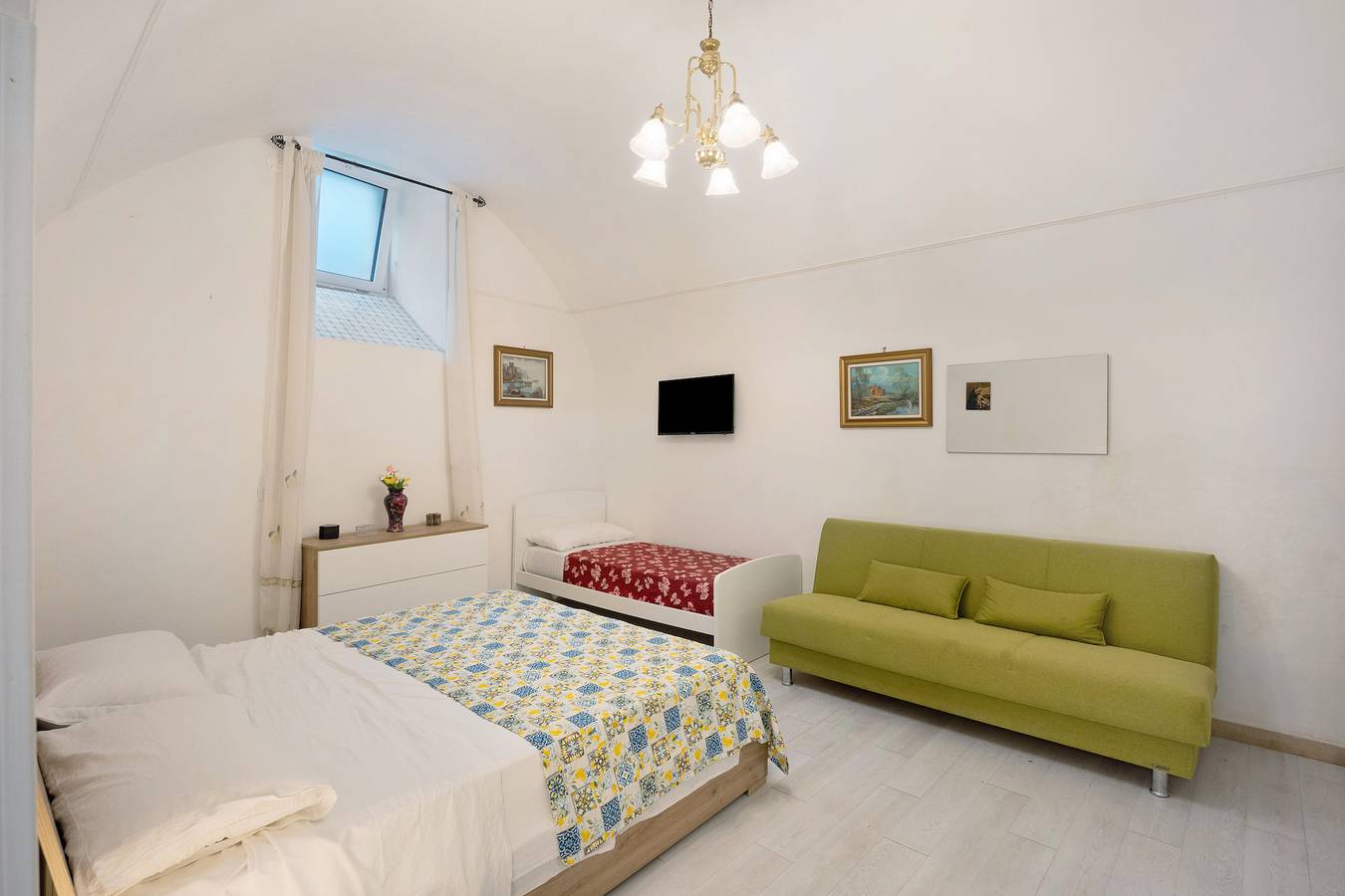 Casa vacanze 'Villa Ida - Appartamento Pompei' con Wi-Fi e aria condizionata in Vico Equense, Napoli e dintorni