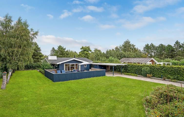 Ferienhaus für 6 Personen, mit Terrasse und Garten - 1