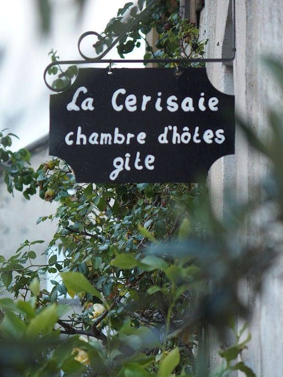 La Cerisaie - Chambre 1 in Saint-Prix, Parc naturel régional des Monts d'Ardèche