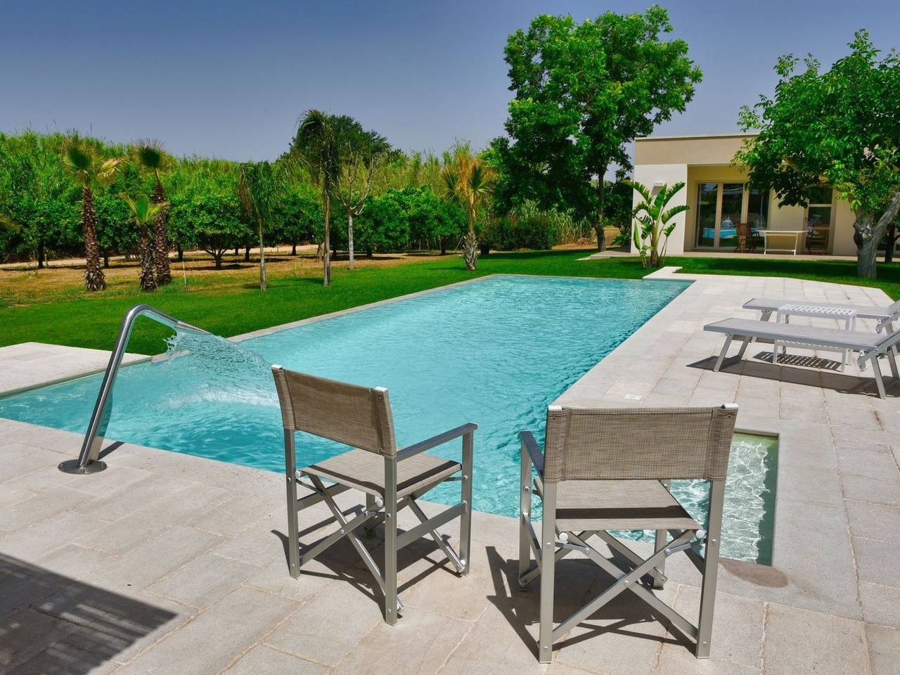 Sirgole Rosa in Cutrofiano, Province de Lecce