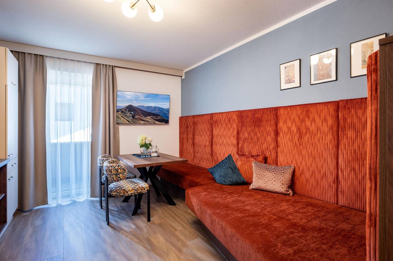 Geheel vakantieappartement, App/1 slaapkamer/woon-slaapk./douche,wc in Tux Alps, Fügen