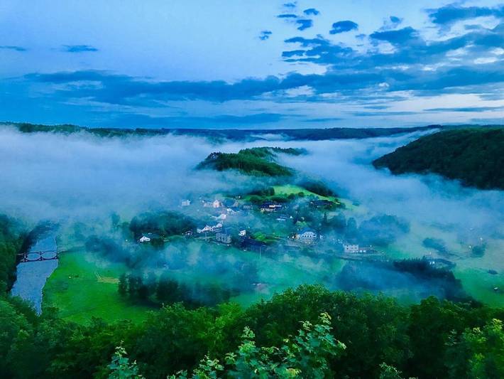Location de vacances pour 14 personnes, avec vue et jardin, animaux acceptés à Rochehaut - 2