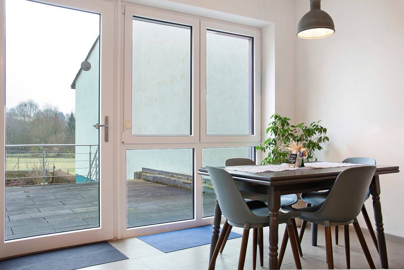 Ganze Wohnung, Ferienwohnung 'Kornblume' mit Privatterrasse, Gemeinschaftsgarten und Wlan in Wittighausen, Taubertal