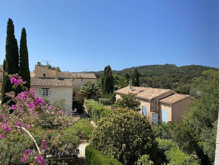 Location de vacances pour 6 personnes, avec Terrasse dans Porquerolles
