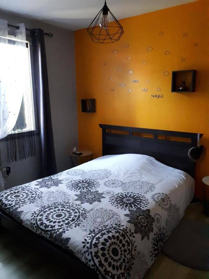 Chambre d’hôte pour 2 personnes, avec Terrasse et Jardin à Saintes