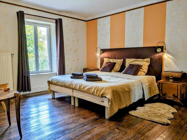 Location de vacances pour 3 personnes, avec terrasse ainsi que piscine et jardin, adapté aux familles à Taintrux - 2