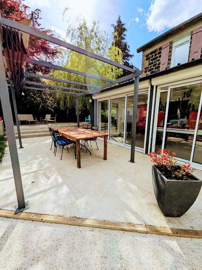 Location de vacances pour 8 personnes, avec Terrasse à Mazet-Saint-Voy - 3