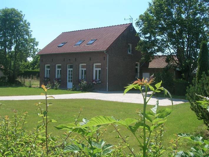 Gîte pour 9 personnes, avec jardin à Esquelbecq
