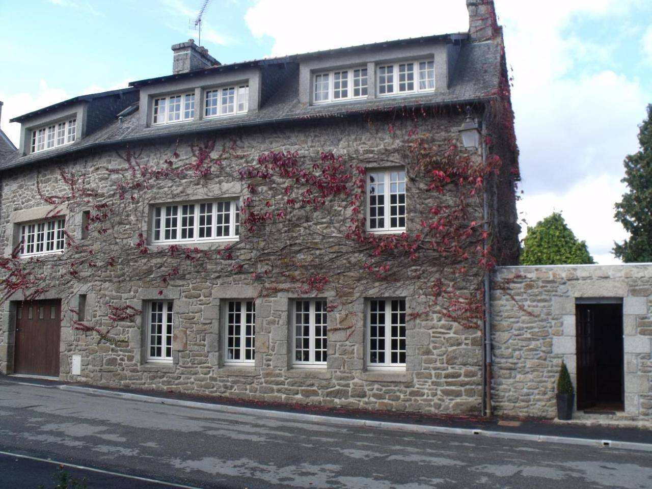 La Tourelle 22 in Quintin, Cotes-d'Armor